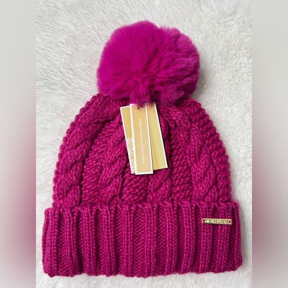 NWT - Michael Kors Bundle  - Vest and Beanie Hat - Various Sizes - Picture 3 of 6